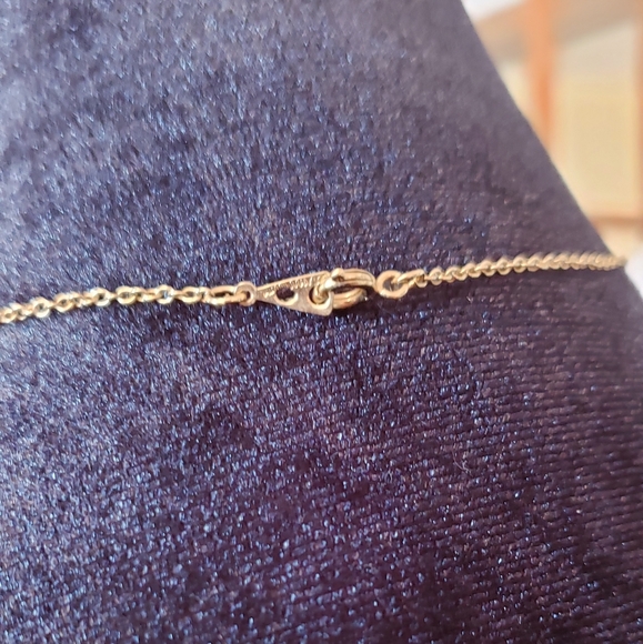 Goldtone 3 heart necklace - Picture 4 of 6